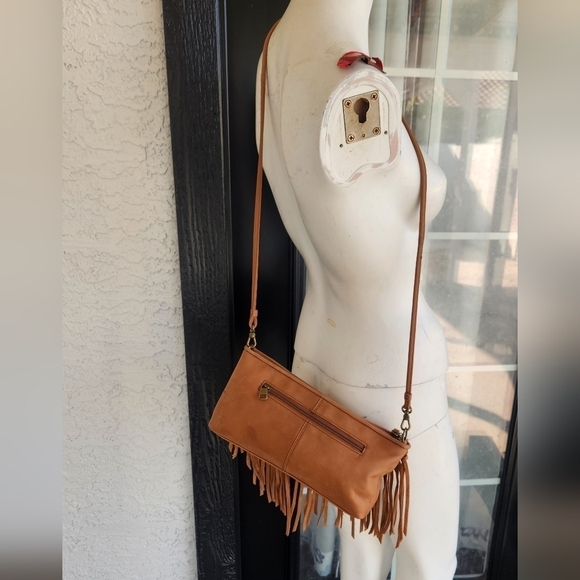 Filmore Leather 3 in 1 Crossbody Clutch - Picture 11 of 13